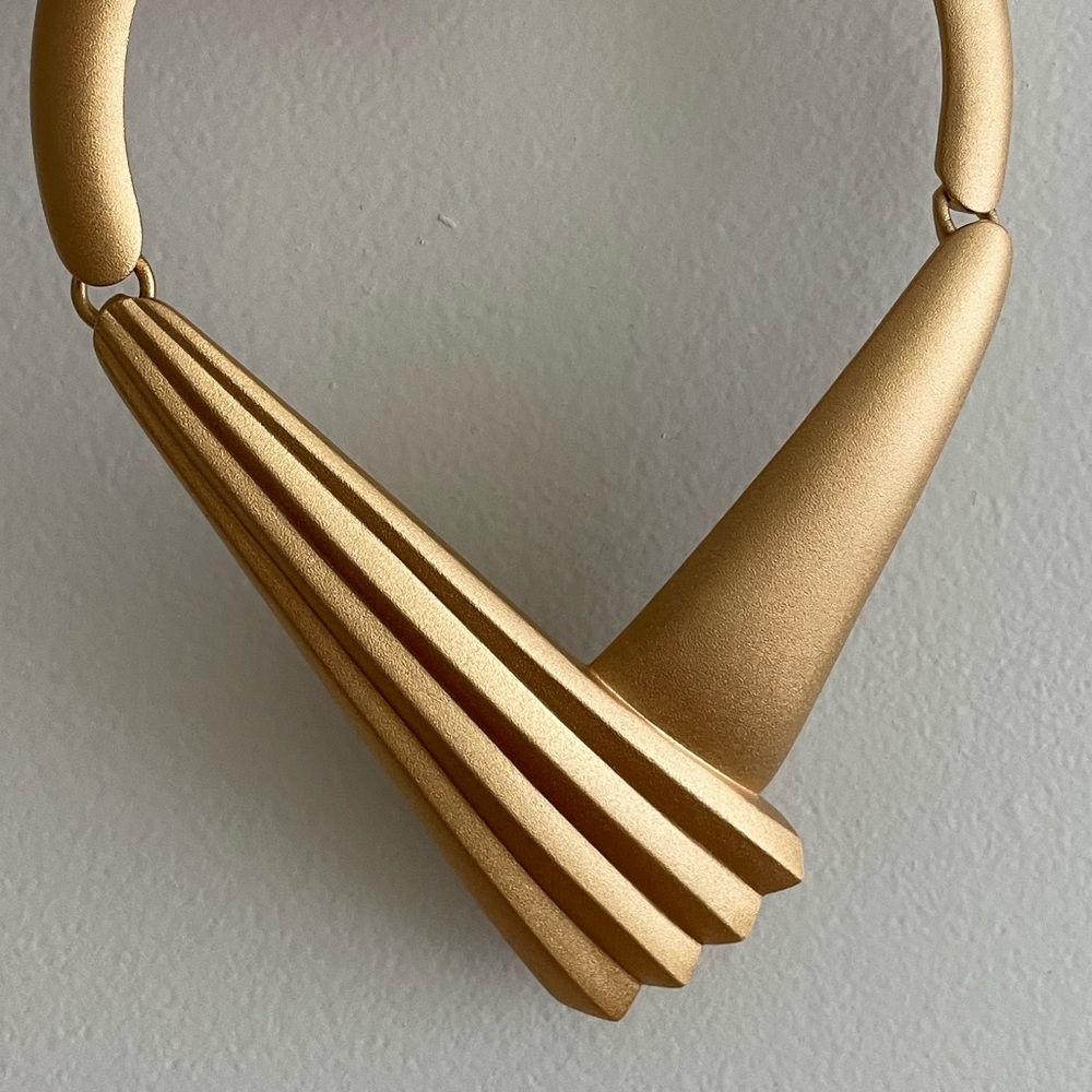 Vintage Monet Runway Brushed Matte Gold Statement Necklace - Picture 5 of 14